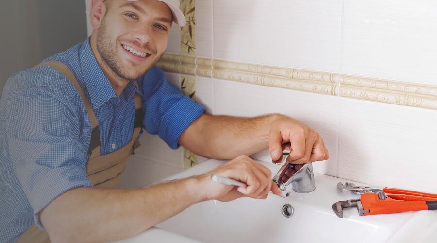 Professional bathroom faucet installation in Hewitt, TX